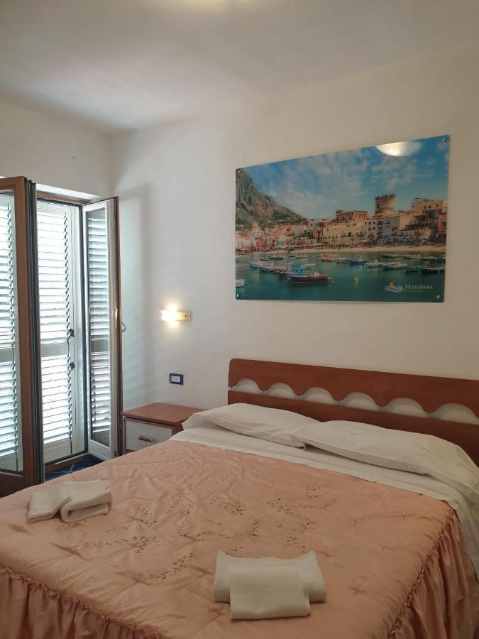 Hotel Mareluna Ischia Forio di Ischia Εξωτερικό φωτογραφία